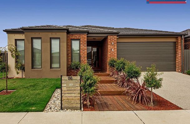 88 Moor Park Drive, Craigieburn