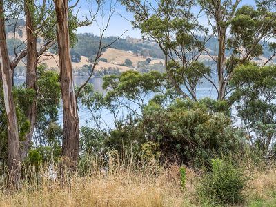 6789 Channel Highway, Deep Bay