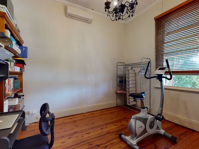 137 Bourke Street, Dubbo