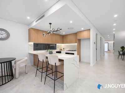 8 Clarence Street, Canley Heights