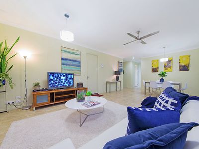 32 Higgs Circuit, Wynnum West