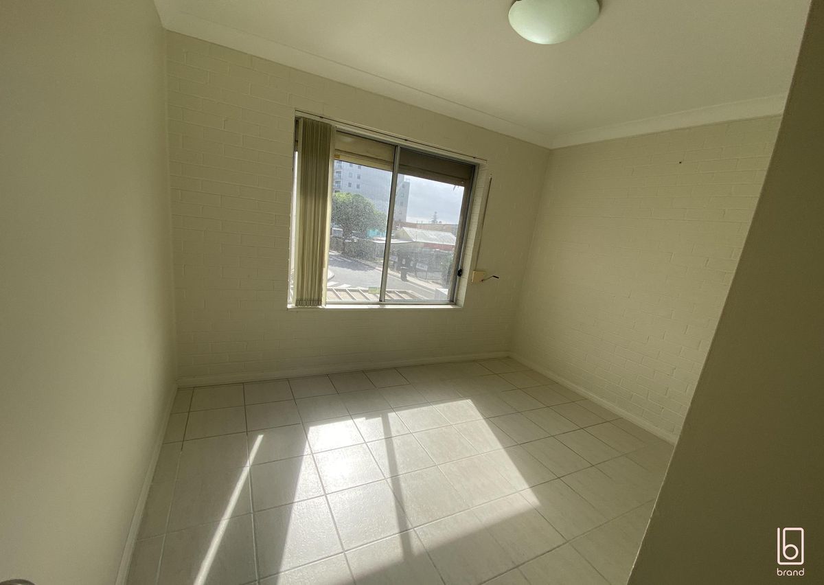 4 / 31-33 Coral Street, The Entrance