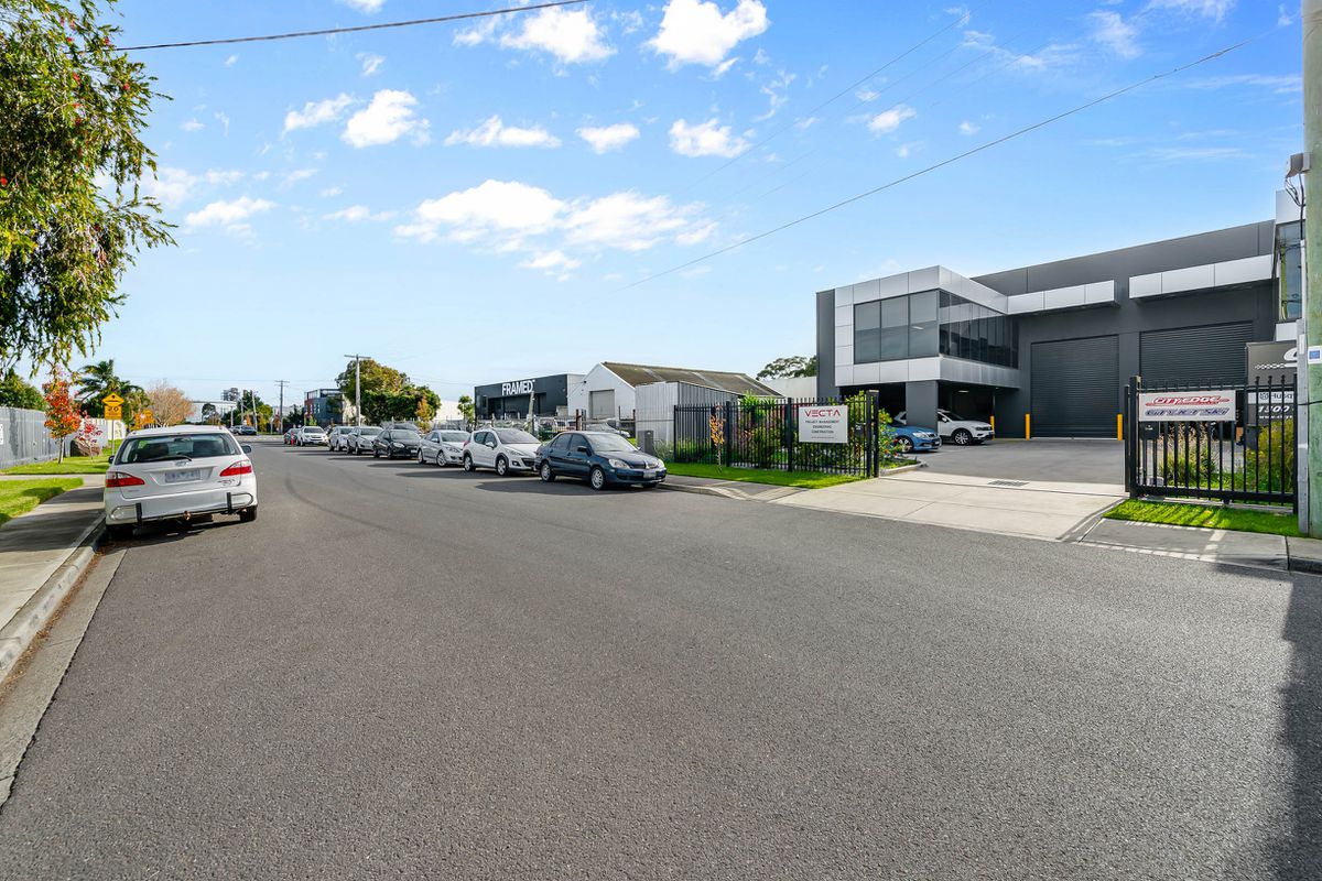 2 / 26 Albemarle Street, Williamstown North