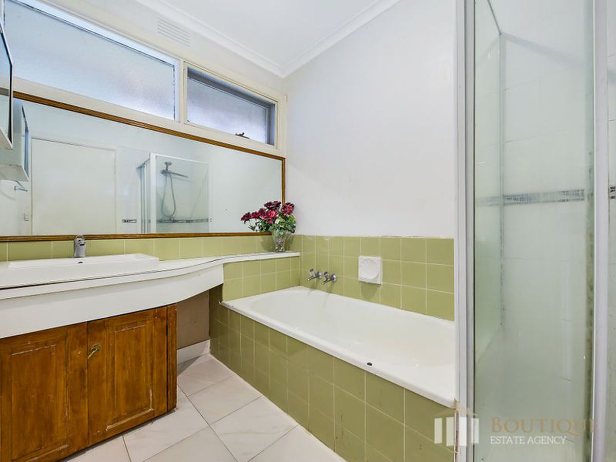 72 Brady Road, Dandenong North