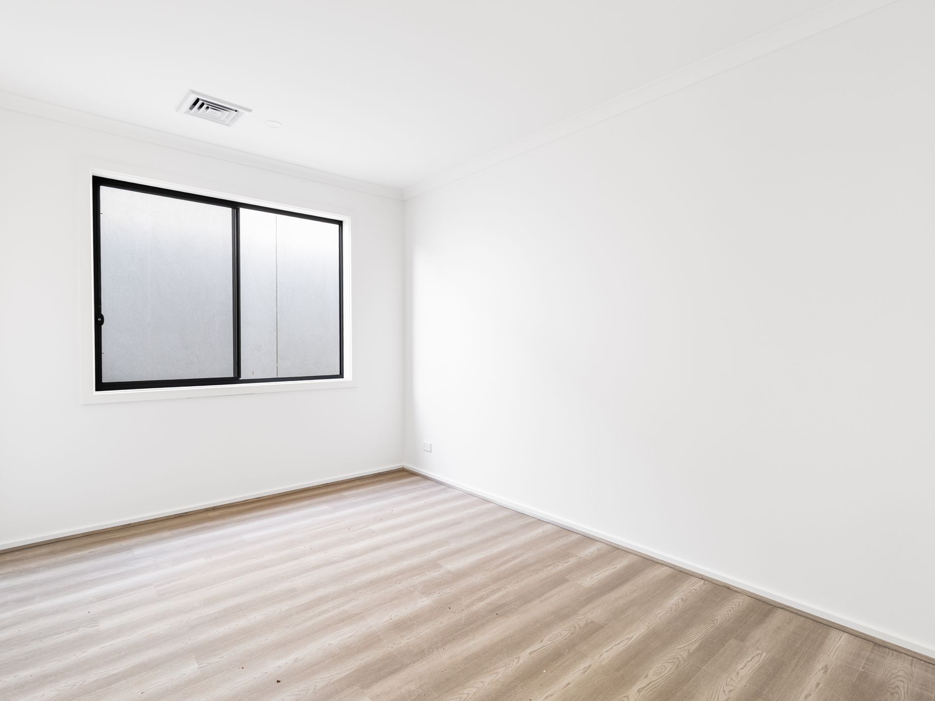 5 Amalgam Avenue, Fraser Rise