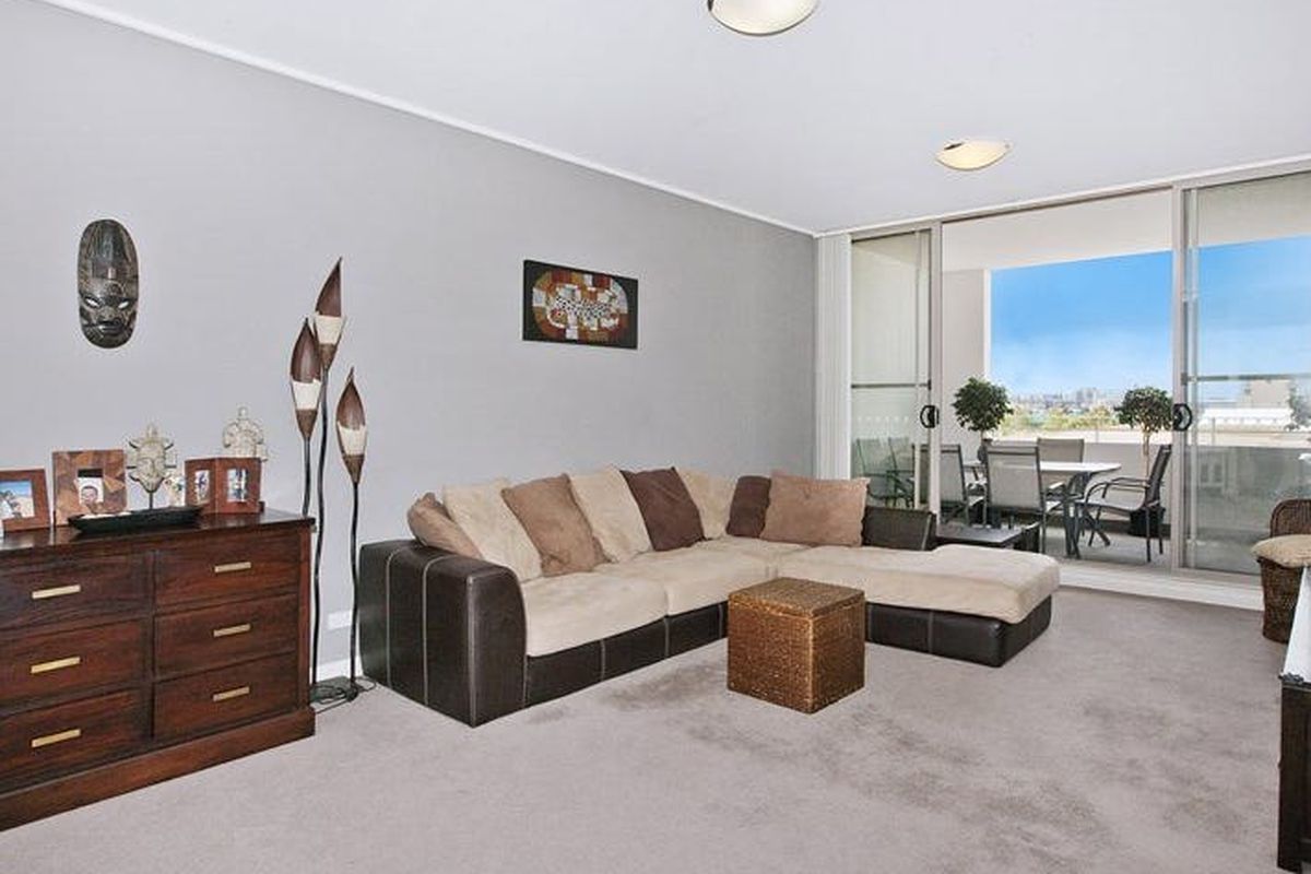 607 / 37 Amalfi Drive, Wentworth Point