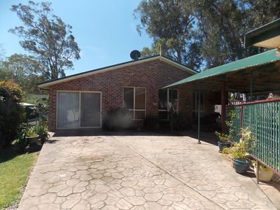 11 Churchill Crescent, Windermere Park