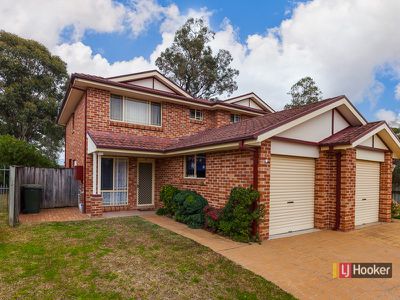35A Pottery Circuit, Woodcroft