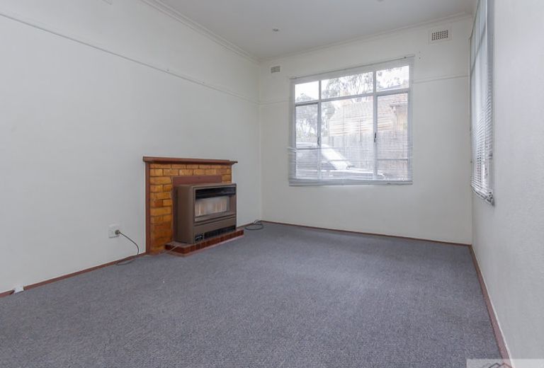 2 Woolert Street, Ashwood