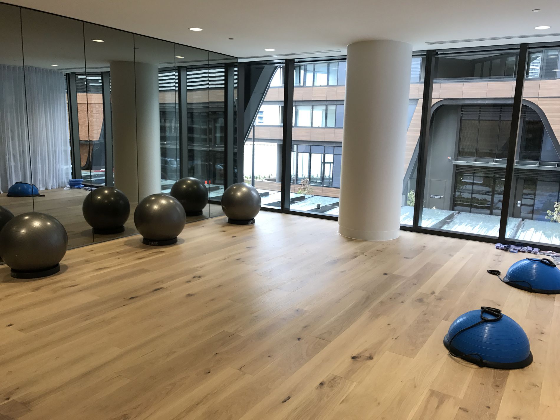 1107N / 883 Collins Street, Docklands