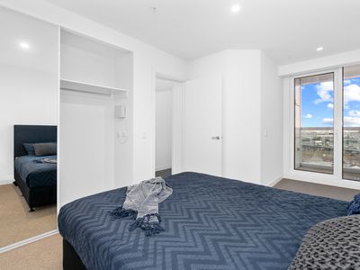 M1403 / 168 Macaulay Road, North Melbourne