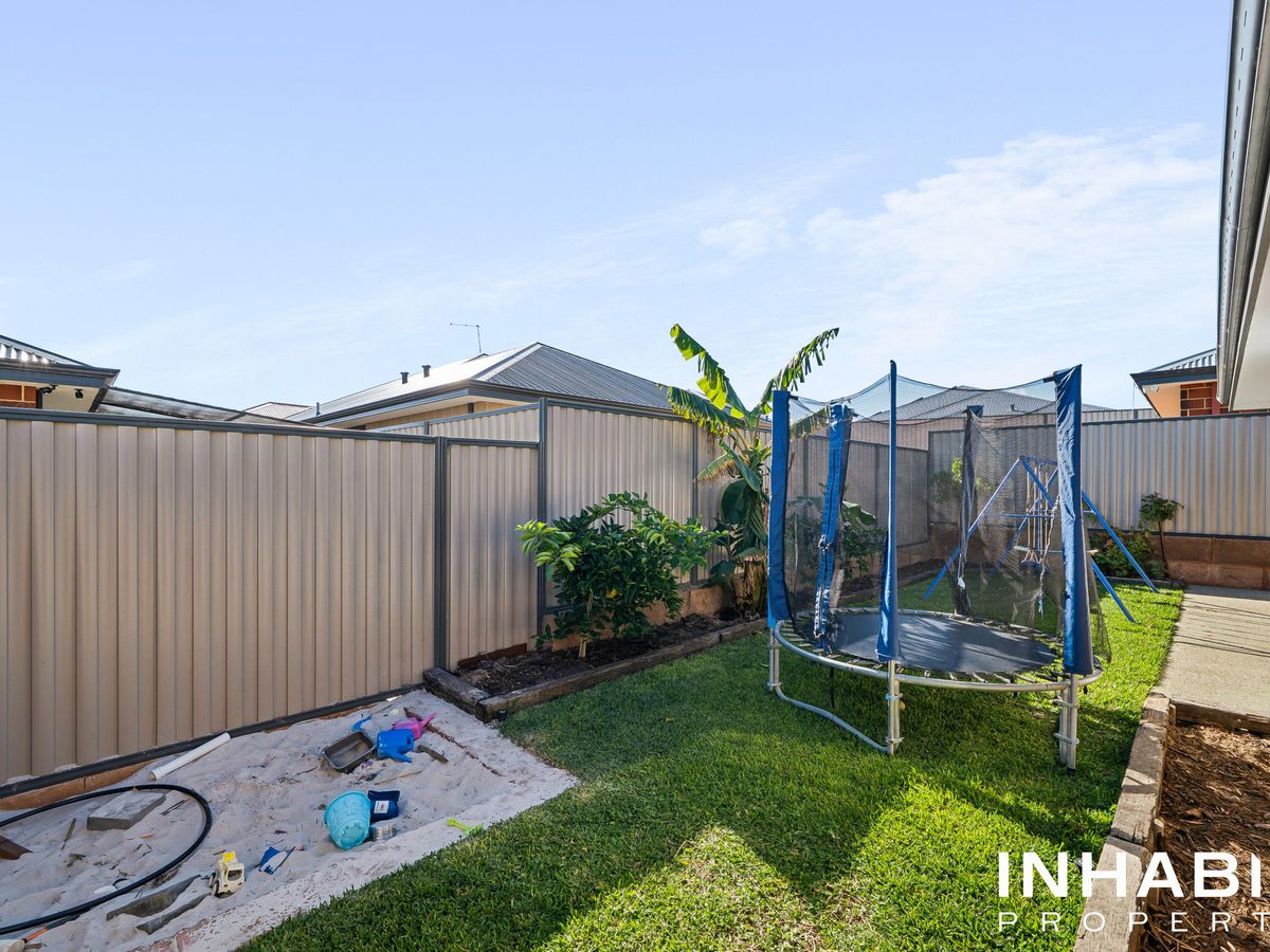 33 Heartwood Boulevard, Whitby