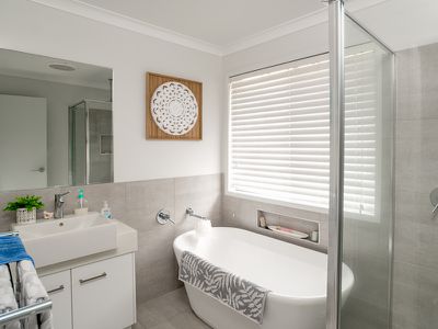 13 Edgewater Court, Craignish