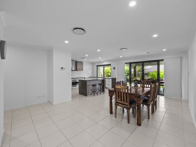 72 Straker Drive, Cooroy