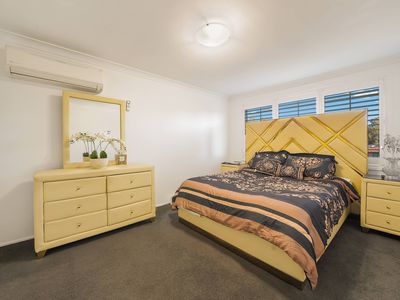 15 Merriwa Avenue, Hoxton Park