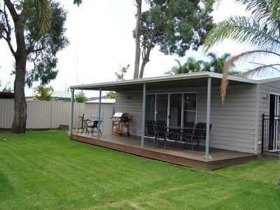 70 Barton Street, Oak Flats