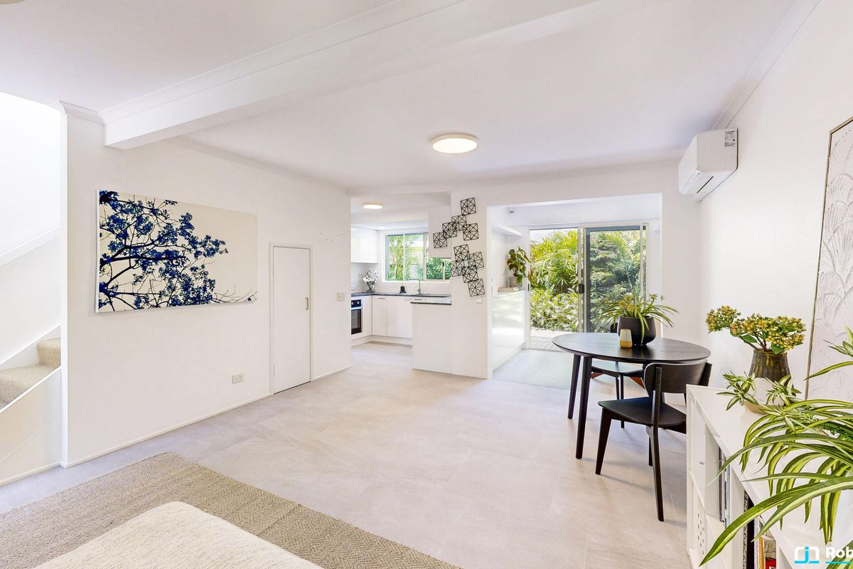 1 / 14 Doonella Street, Tewantin