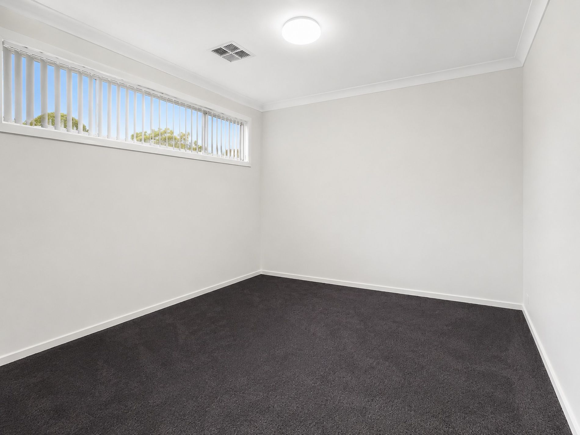 8A Eager Street, Corrimal