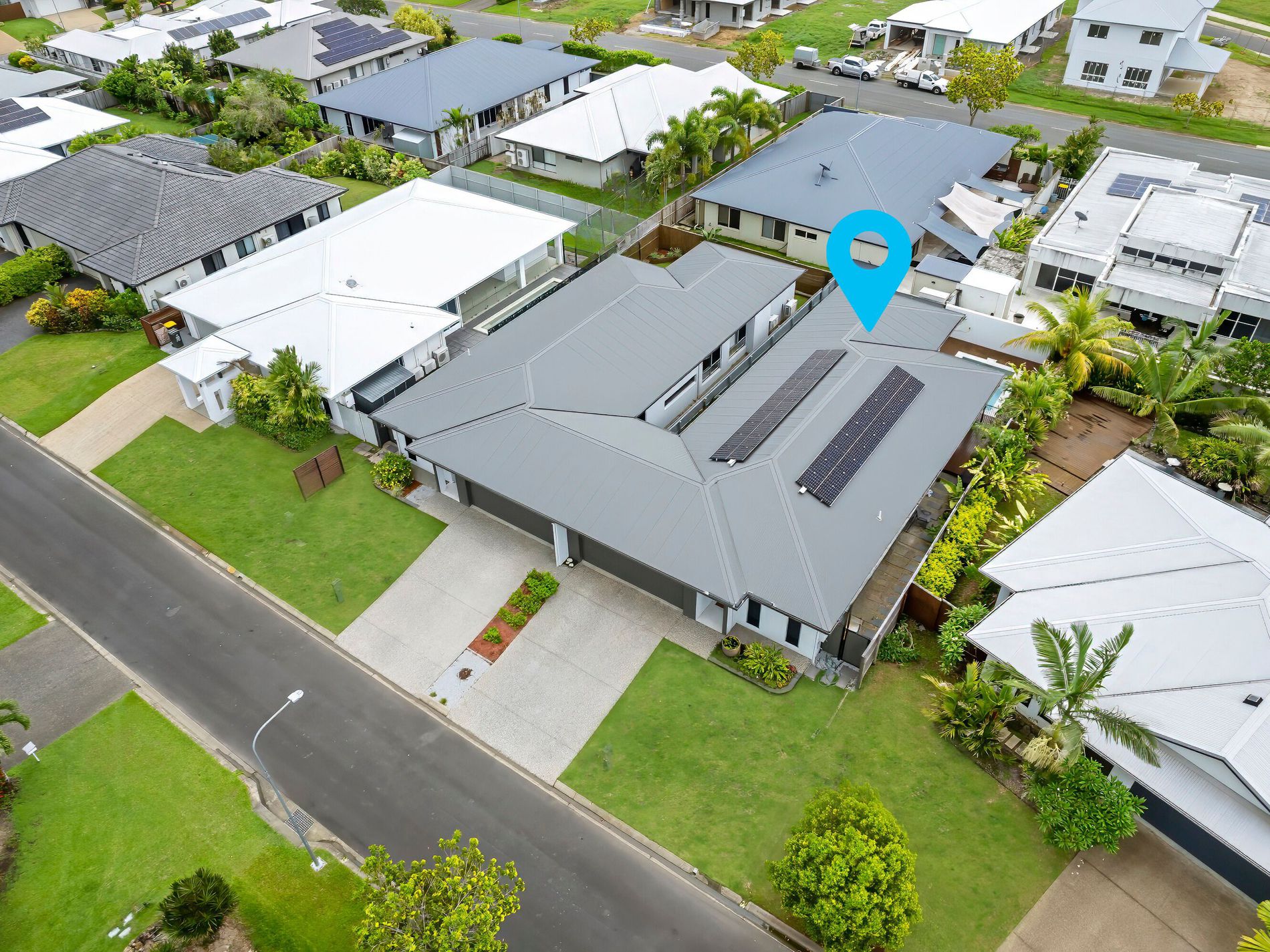 2 / 9 Jabiru Court, Smithfield