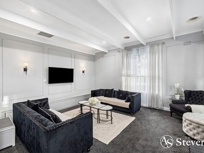 18 Washington Lane, Woodend