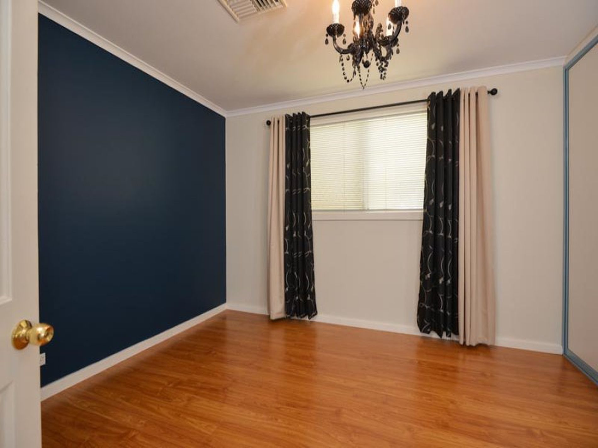 56 George Street, Kalgoorlie