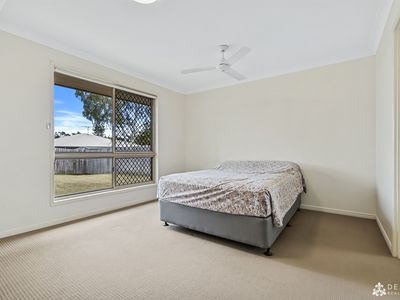 24 Owen Avenue, Gracemere