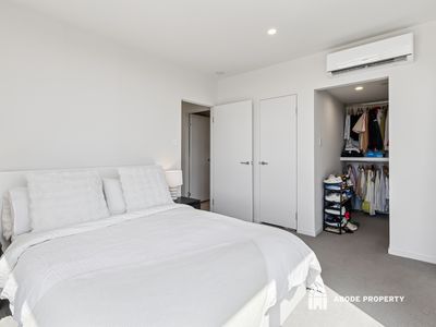 304 / 31 Rowe Avenue, Rivervale