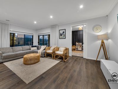 57 Chesney Circuit, Clyde