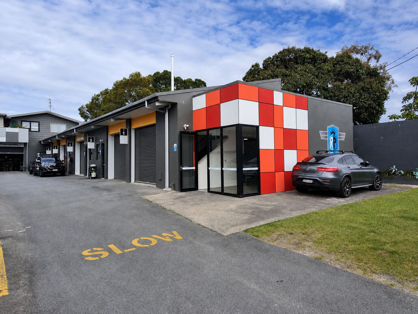 1 / 12 Simpson Street, Kirra