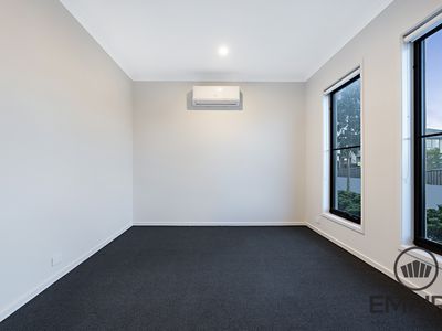 5 Zagros Street, Clyde North