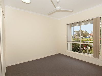 2 Lanai Close, Parrearra