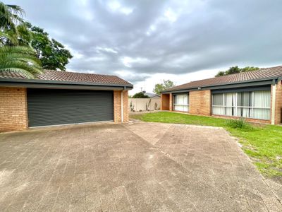 8 / 96 Bultje Street, Dubbo