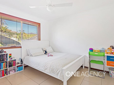 20 Scenic Cres, Albion Park