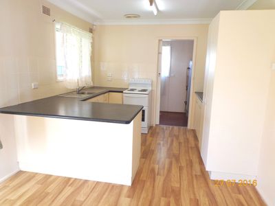 37 Corbett Avenue, Dubbo