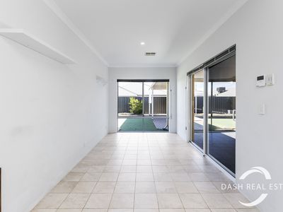 17 Genus Road, Banksia Grove
