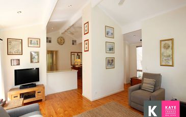 9 Grant Court, Beaconsfield Upper