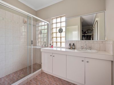 28 Lewis Street, Lamington