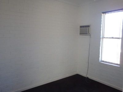 8 / 2 Limpet Crescent, South Hedland