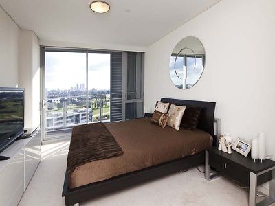 902 / 19 The Circus, Burswood