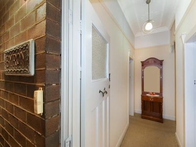 54 Hodge St, Hurstville