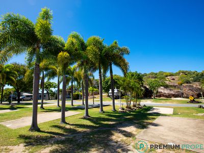 1 Horseshoe Bay Road, Bowen