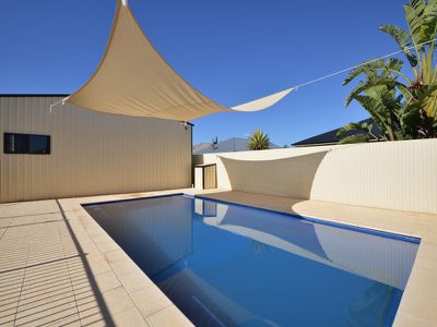 15 Godenzi Street, Broadwood