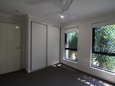 70 Mieka Crescent, Pimpama