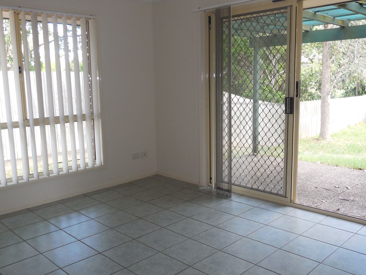 27 Creswick Place, Bellbowrie