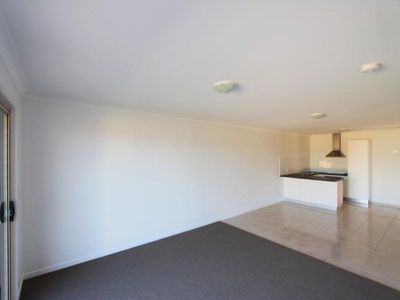 2 / 23 Peregrine Drive, Lowood