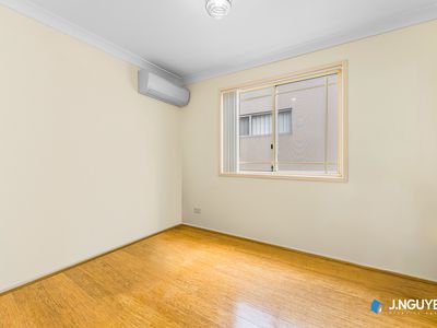 1 / 30 Madeline Street, Fairfield West