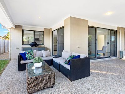 6 Ansett Way, Upper Coomera