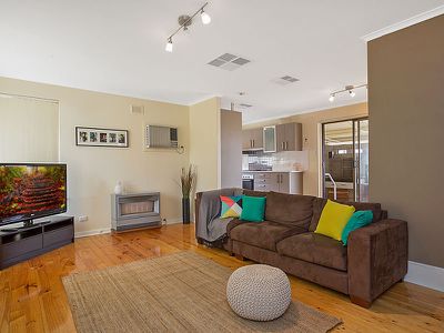 64 Baroda Avenue, Netley