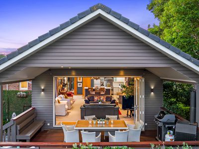 446 Riddell Road, Glendowie