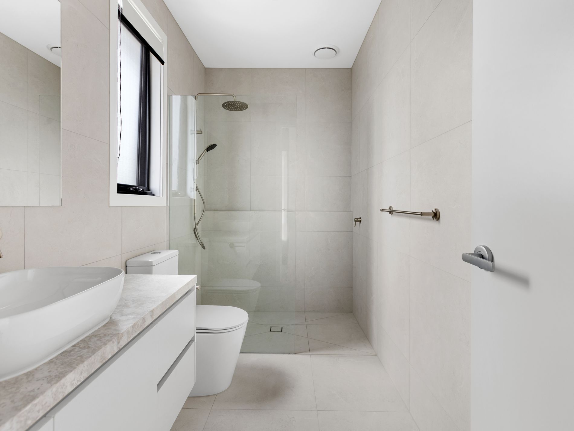 1 / 29 Hampton Parade, West Footscray